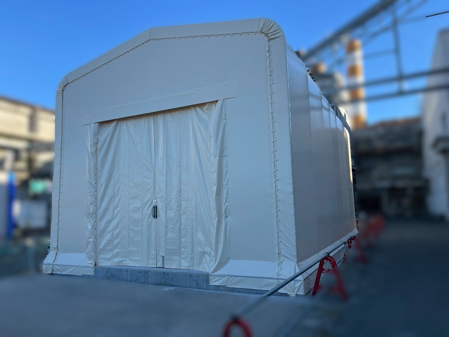 工場の敷地内を有効活用！テント倉庫を建築しました！　｜福岡県