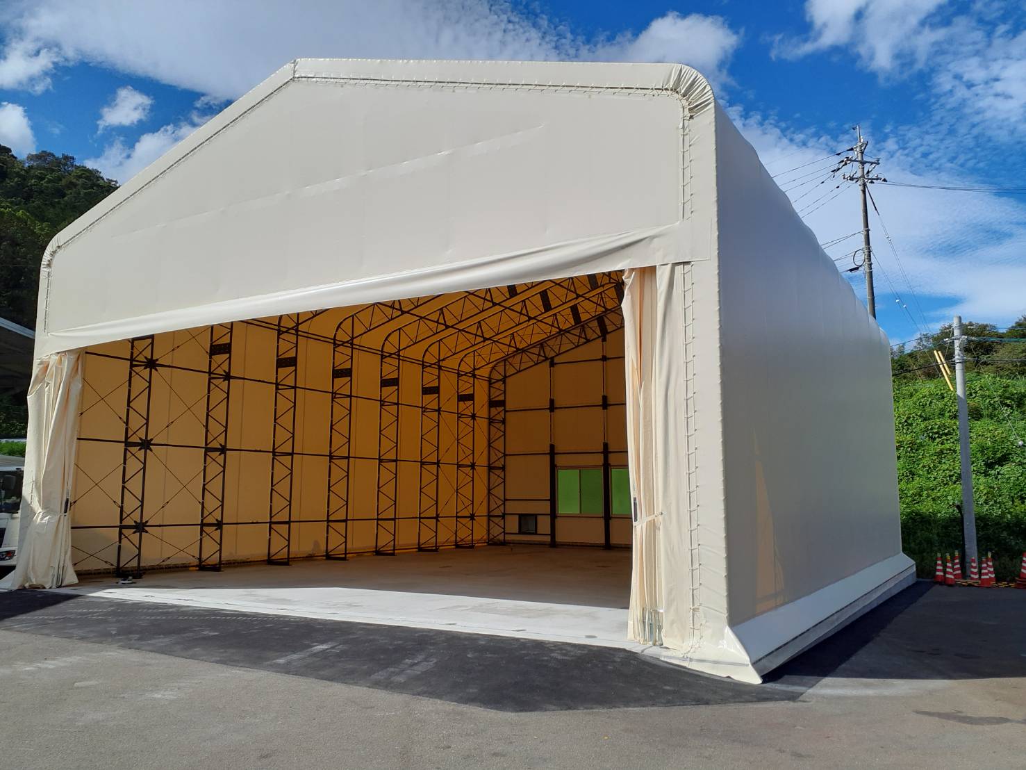 テント倉庫のメリット・デメリットとは